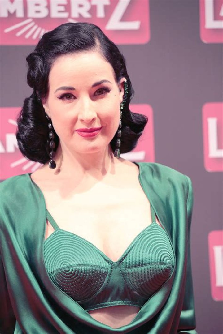 Dita Von Teese Net Worth, Wiki, Bio, Age, Height, Zodiac, Relationships, Filmography & Discography