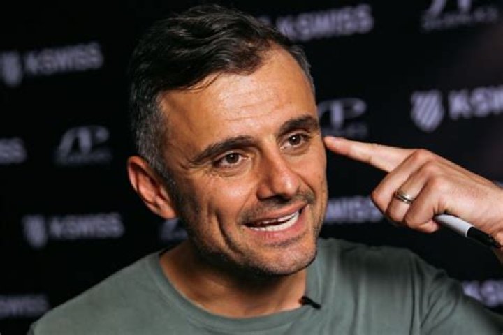 Gary Vaynerchuk Net Worth, Source of Income, Business 2022