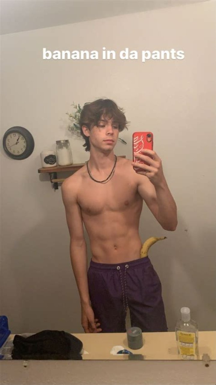 Jason Waud – Celebsgraphy