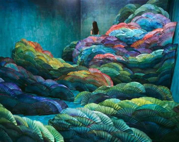 JeeYoung Lee’s Dreamy World Within A Room