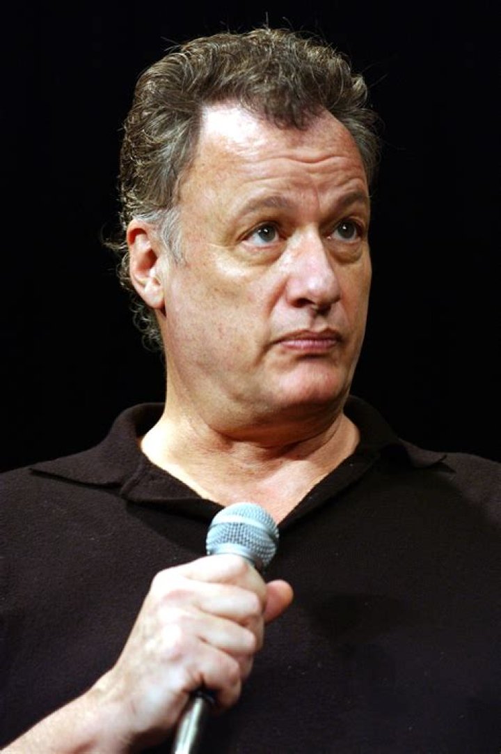 How tall is John De Lancie