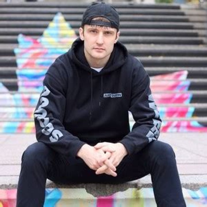 JustDustin Age | Wiki, Net worth, Height, Girlfriend, Real name (UPDATED)