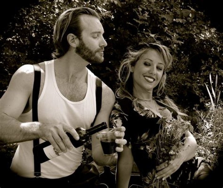 Kylie Flavell Age | Wiki, Net worth, Bio, Height, Husband