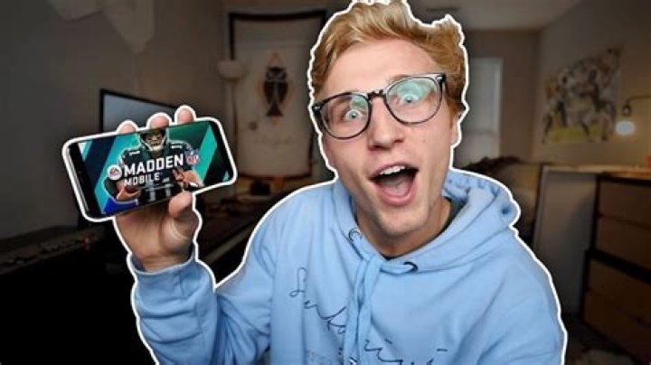 Madden Mobile Gods – Celebsgraphy