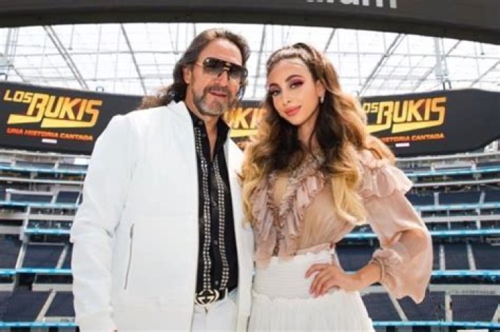 Marco Antonio Solís Net Worth, Age, Height, Wife