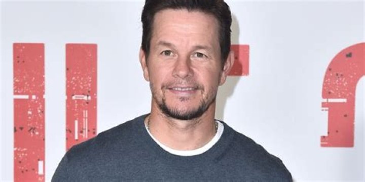 Mark Wahlberg Net Worth. How Tall is Mark Wahlberg? Know his Height 2022