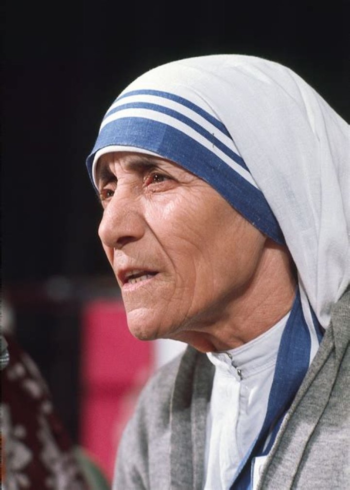 The Story Of Mother Teresa, The Nun Who Wore A Sari