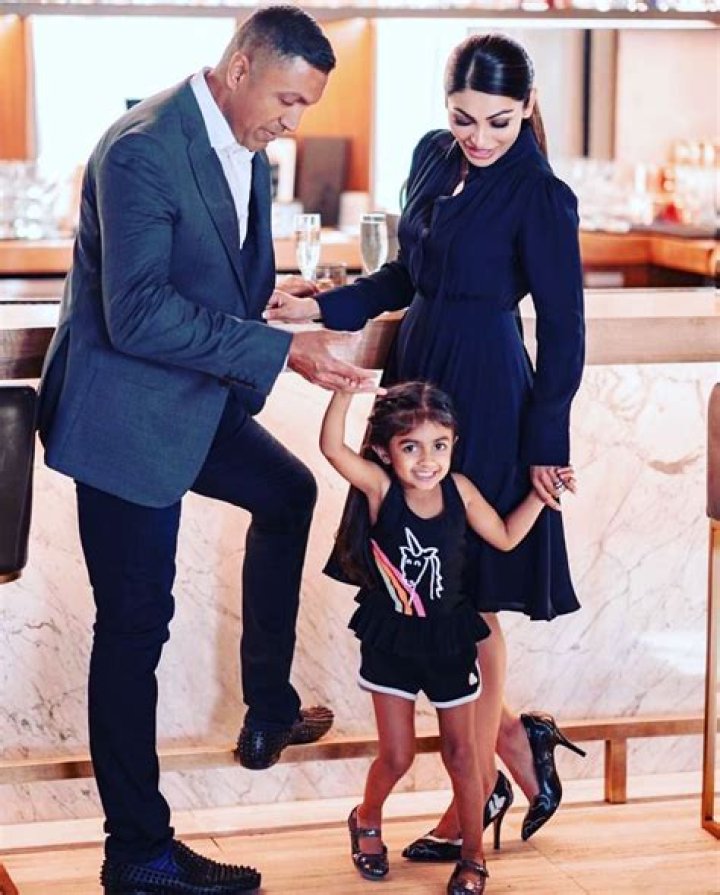 Neeru Bajwa Wiki, Height, Weight, Age, Husband, Children