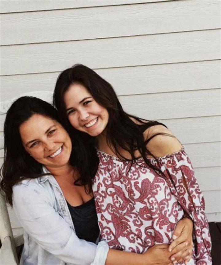 Sunshine Kiki Brown: Clayne Crawford’s Wife Has 2 Kids From Previous Relationship. Her Wiki-Bio, Facts.