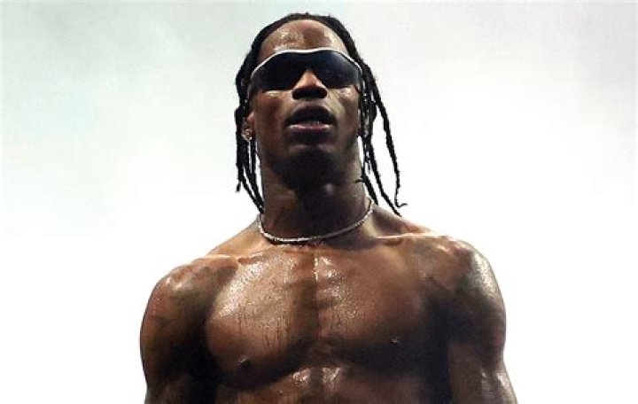 How tall is Travis Scott