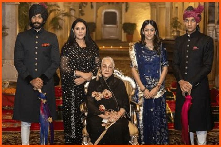 Is He Dating Anyone? Family And Net Worth